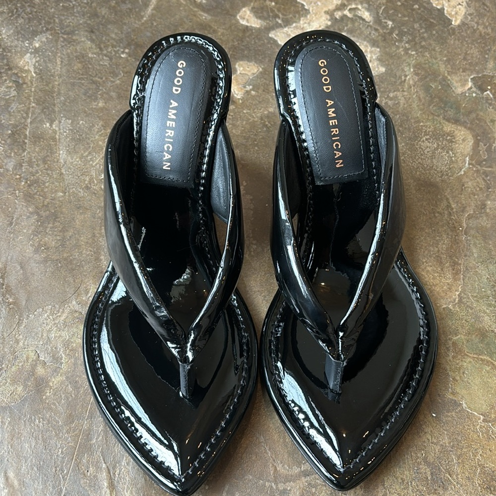 Good American Cinderella Thong Sandal - Picture 6 of 13